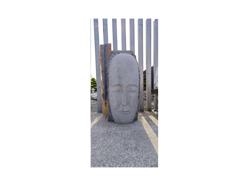 MONOLITHE Basalt face woman120 cm